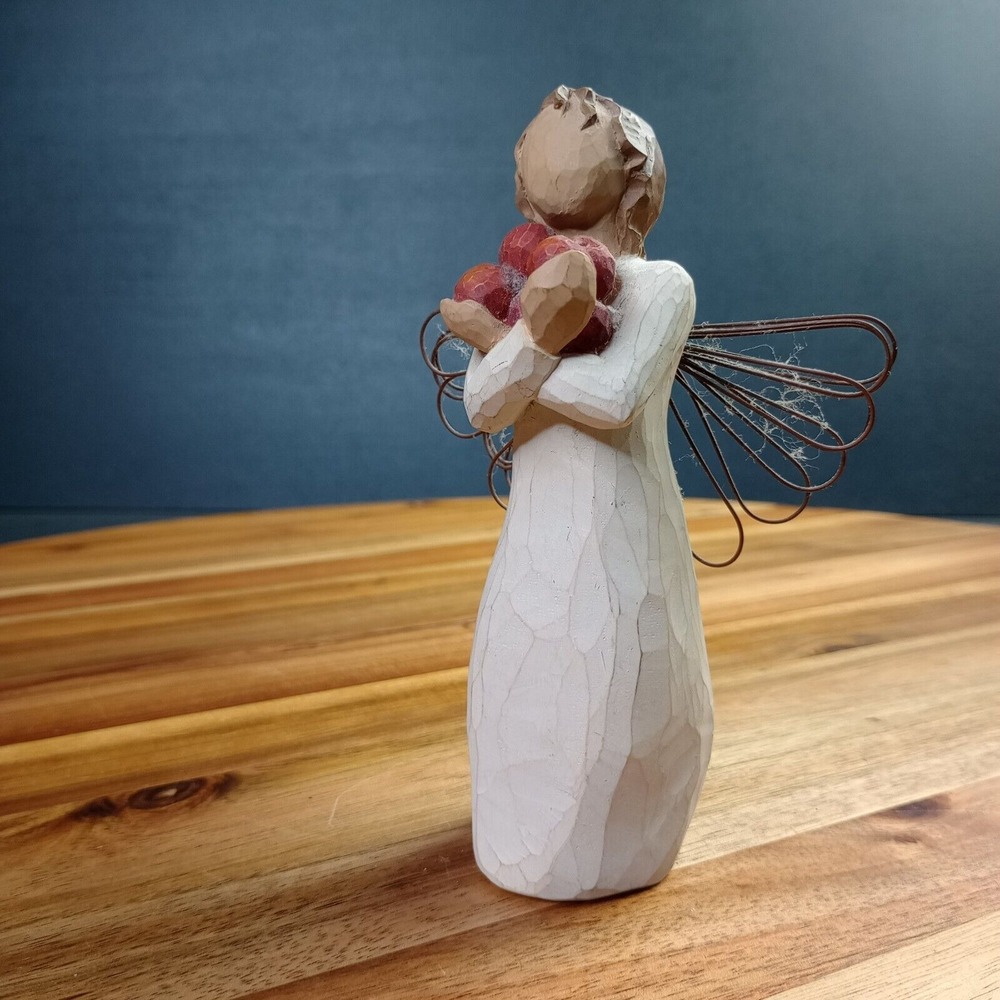 Willow Tree Good Health Demdaco 2003 Susan Lordi Angel‎ with Apples Figurine